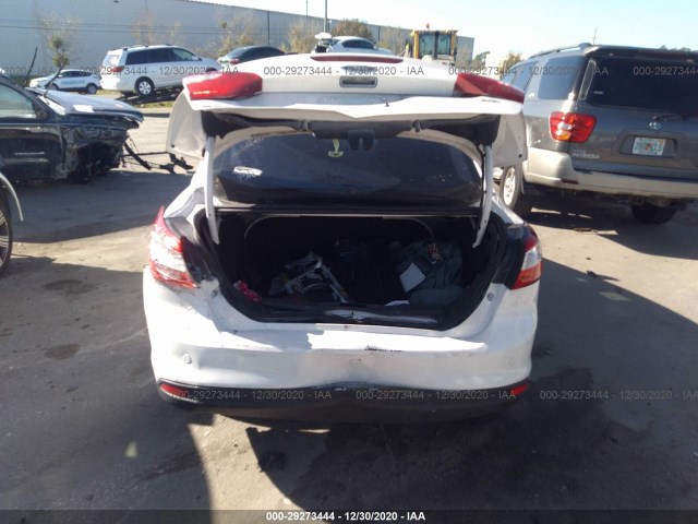 Photo 5 VIN: 1FAHP3H26CL335746 - FORD FOCUS 