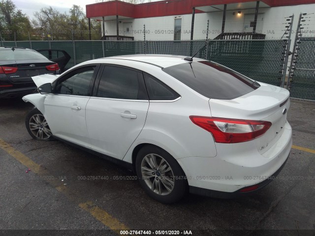 Photo 2 VIN: 1FAHP3H26CL349713 - FORD FOCUS 