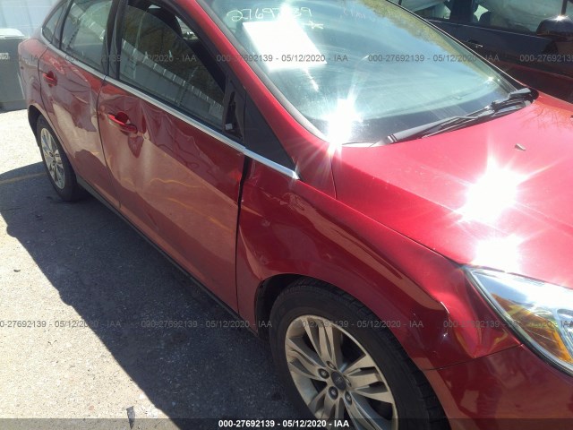 Photo 5 VIN: 1FAHP3H26CL385692 - FORD FOCUS 