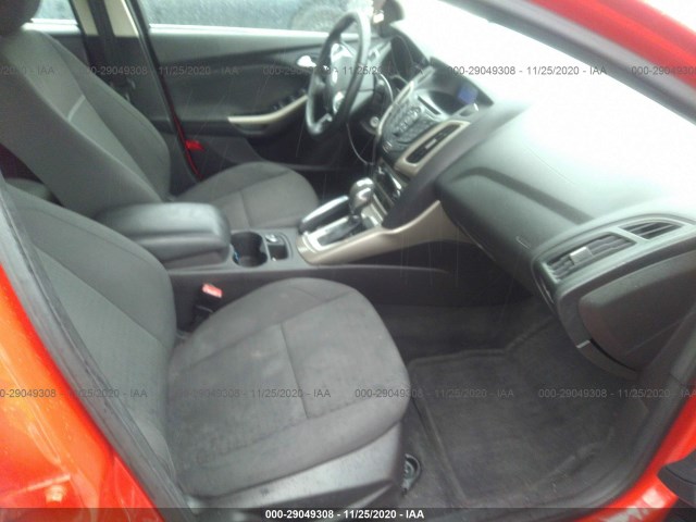 Photo 4 VIN: 1FAHP3H26CL410879 - FORD FOCUS 