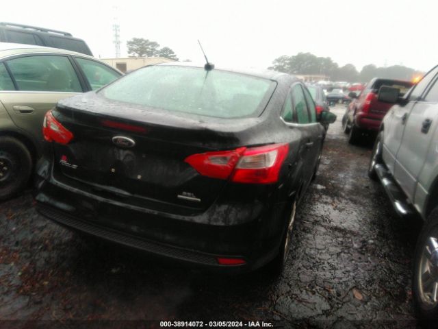 Photo 3 VIN: 1FAHP3H26CL413118 - FORD FOCUS 