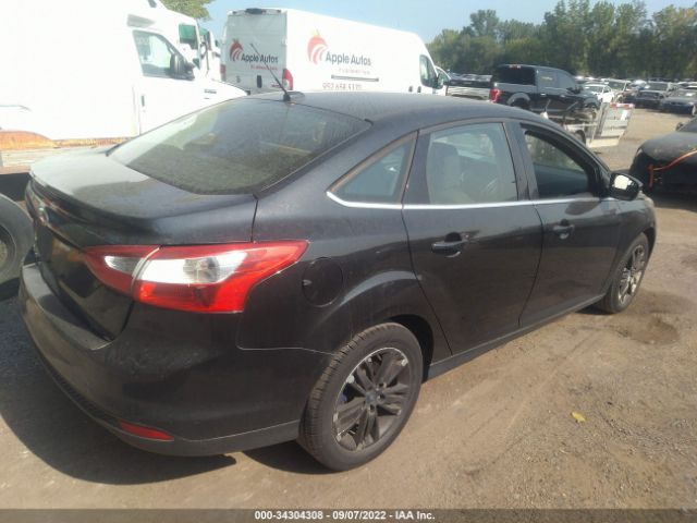 Photo 3 VIN: 1FAHP3H26CL457880 - FORD FOCUS 