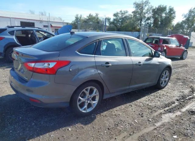 Photo 3 VIN: 1FAHP3H26CL478180 - FORD FOCUS 