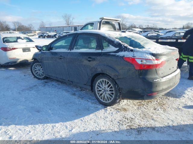 Photo 2 VIN: 1FAHP3H27CL119193 - FORD FOCUS 