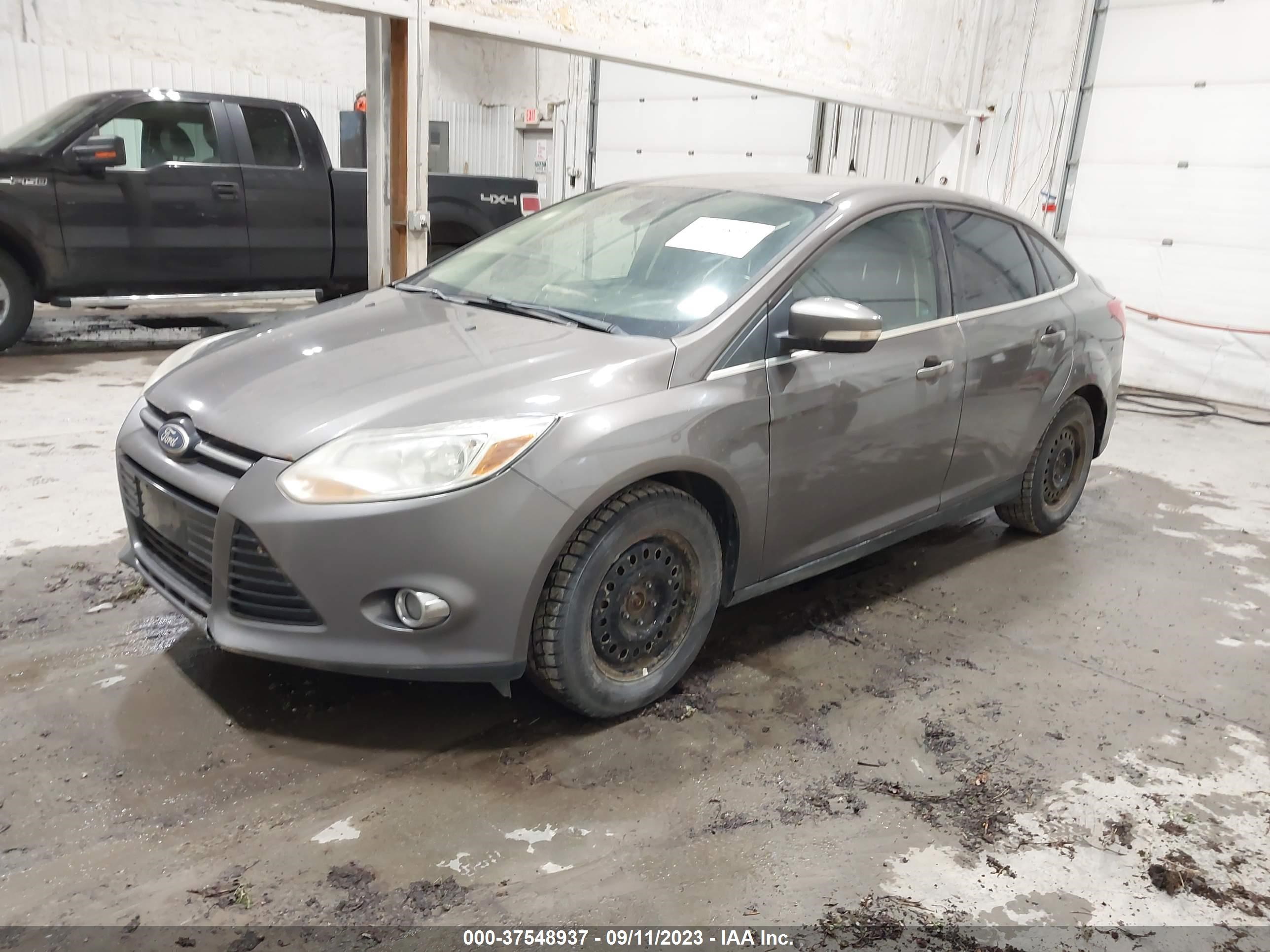 Photo 1 VIN: 1FAHP3H27CL222842 - FORD FOCUS 