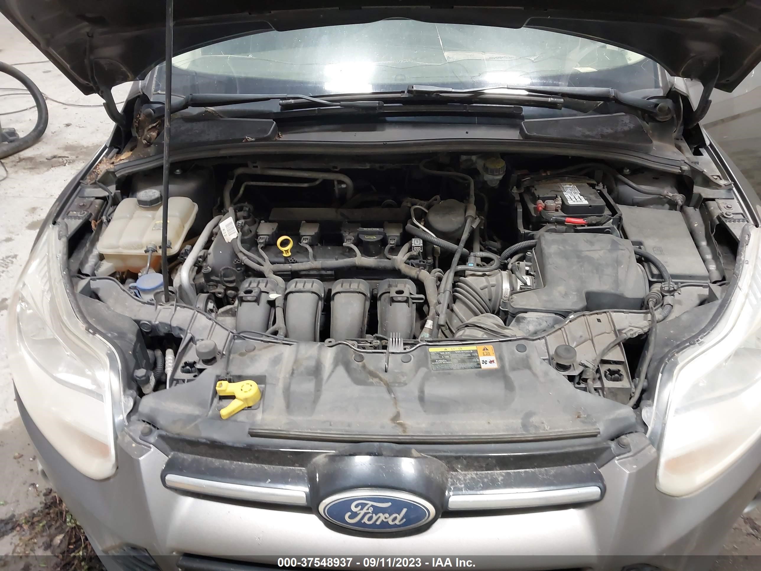 Photo 9 VIN: 1FAHP3H27CL222842 - FORD FOCUS 