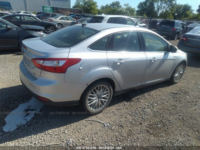 Photo 3 VIN: 1FAHP3H27CL272432 - FORD FOCUS 