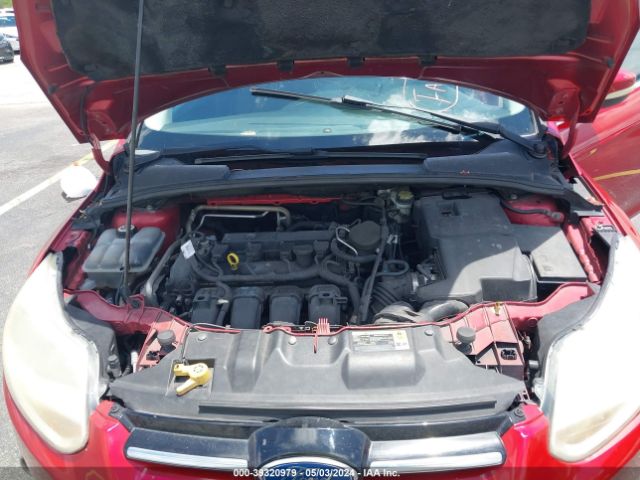 Photo 9 VIN: 1FAHP3H27CL287867 - FORD FOCUS 