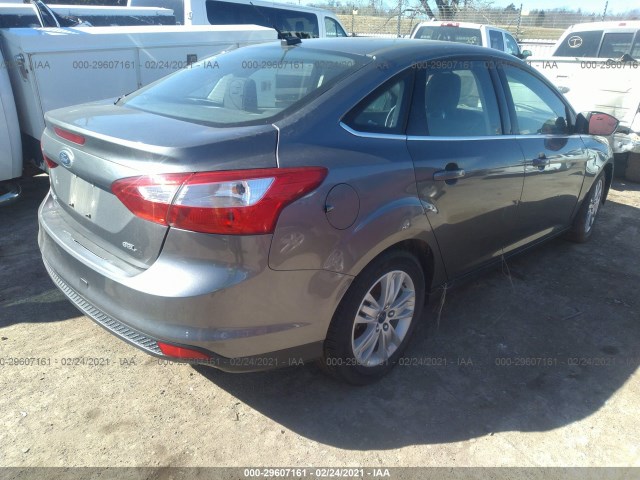 Photo 3 VIN: 1FAHP3H27CL334380 - FORD FOCUS 