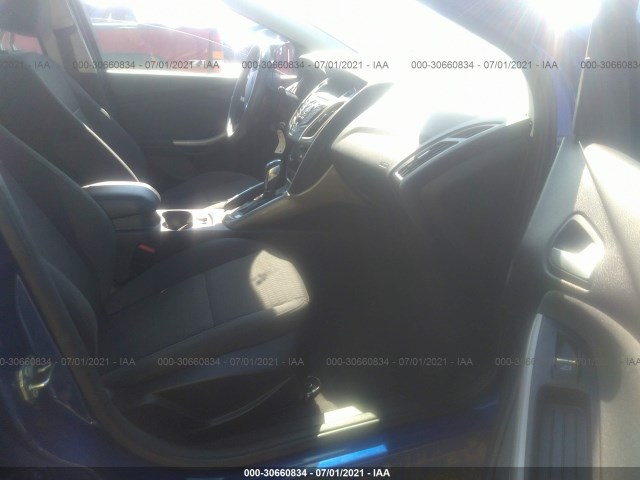 Photo 4 VIN: 1FAHP3H27CL337098 - FORD FOCUS 