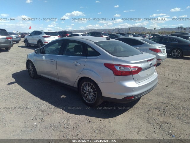 Photo 2 VIN: 1FAHP3H27CL367234 - FORD FOCUS 