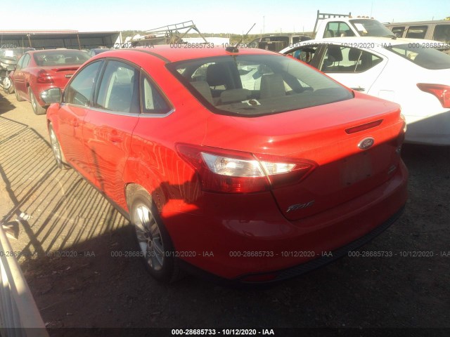 Photo 2 VIN: 1FAHP3H27CL375382 - FORD FOCUS 