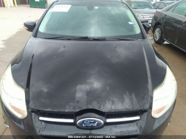 Photo 5 VIN: 1FAHP3H27CL385961 - FORD FOCUS 