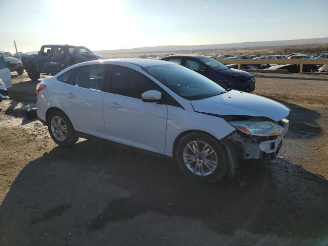 Photo 3 VIN: 1FAHP3H27CL392988 - FORD FOCUS SEL 