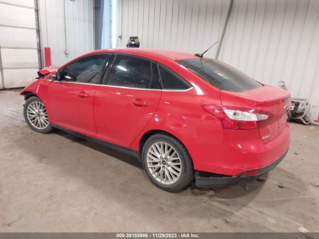 Photo 2 VIN: 1FAHP3H28CL140666 - FORD FOCUS 