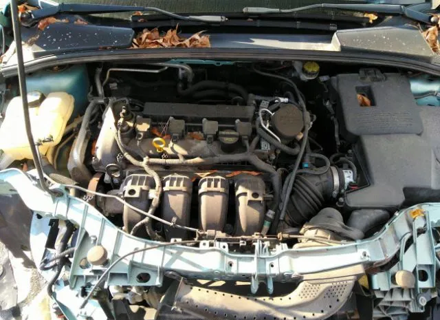 Photo 9 VIN: 1FAHP3H28CL145947 - FORD FOCUS 