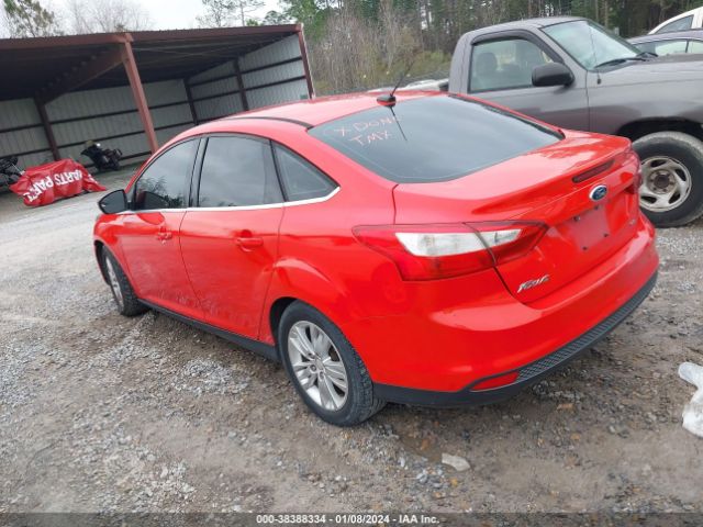 Photo 2 VIN: 1FAHP3H28CL162621 - FORD FOCUS 