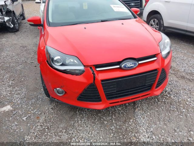 Photo 5 VIN: 1FAHP3H28CL162621 - FORD FOCUS 