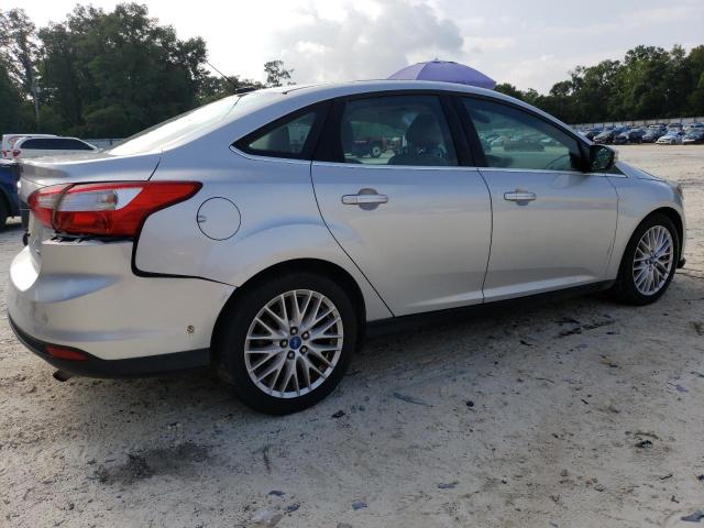 Photo 2 VIN: 1FAHP3H28CL176860 - FORD FOCUS SEL 