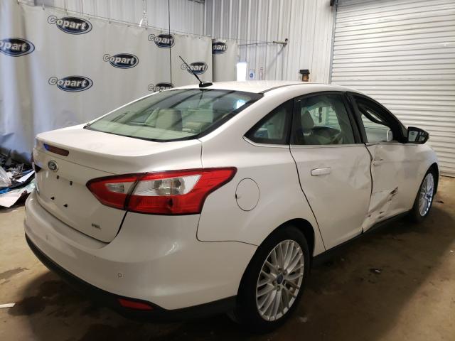 Photo 3 VIN: 1FAHP3H28CL213728 - FORD FOCUS SEL 