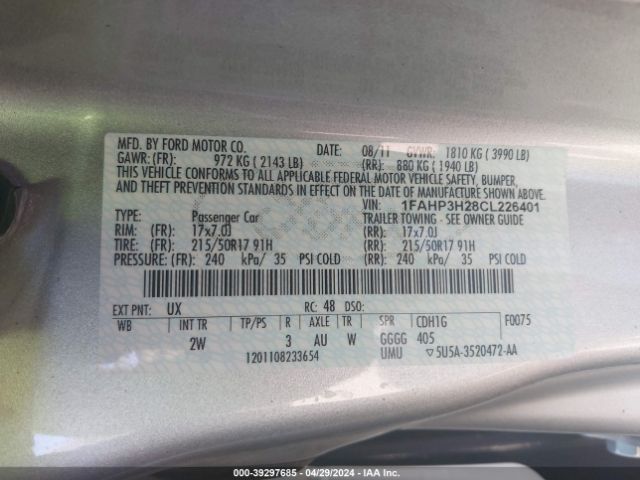 Photo 8 VIN: 1FAHP3H28CL226401 - FORD FOCUS 