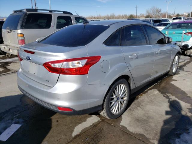 Photo 3 VIN: 1FAHP3H28CL227208 - FORD FOCUS SEL 