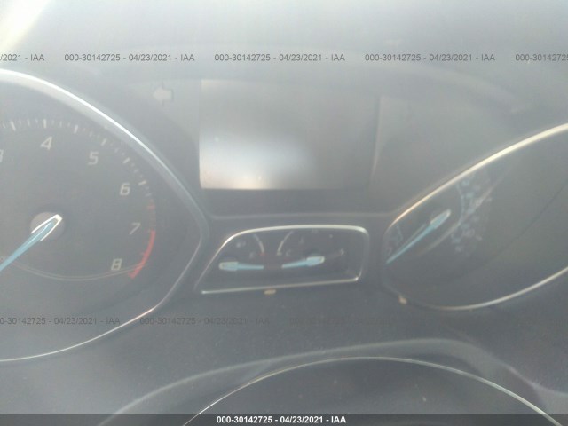 Photo 6 VIN: 1FAHP3H28CL253923 - FORD FOCUS 