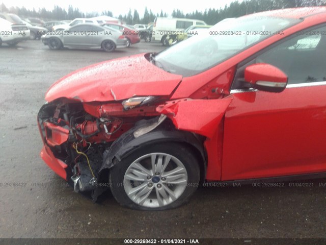 Photo 5 VIN: 1FAHP3H28CL291295 - FORD FOCUS 