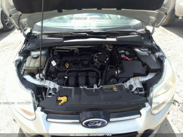 Photo 9 VIN: 1FAHP3H28CL317264 - FORD FOCUS 