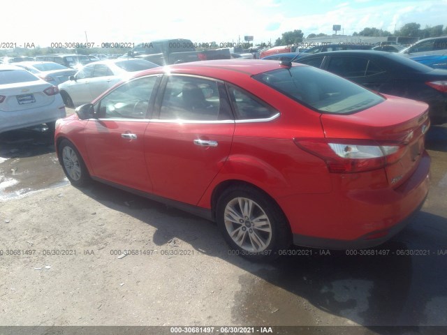 Photo 2 VIN: 1FAHP3H28CL363127 - FORD FOCUS 