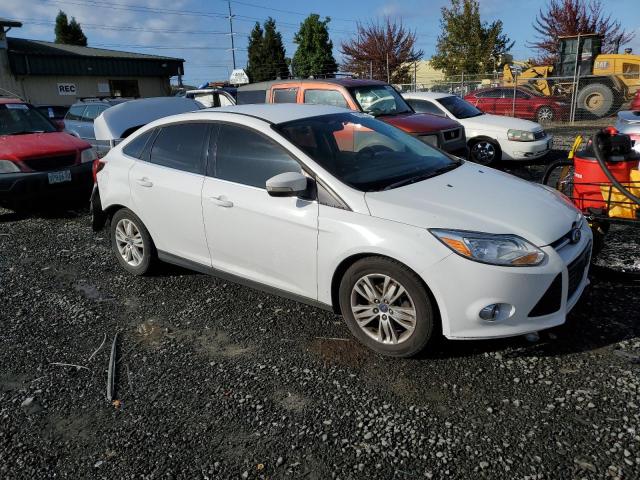 Photo 3 VIN: 1FAHP3H28CL388044 - FORD FOCUS SEL 