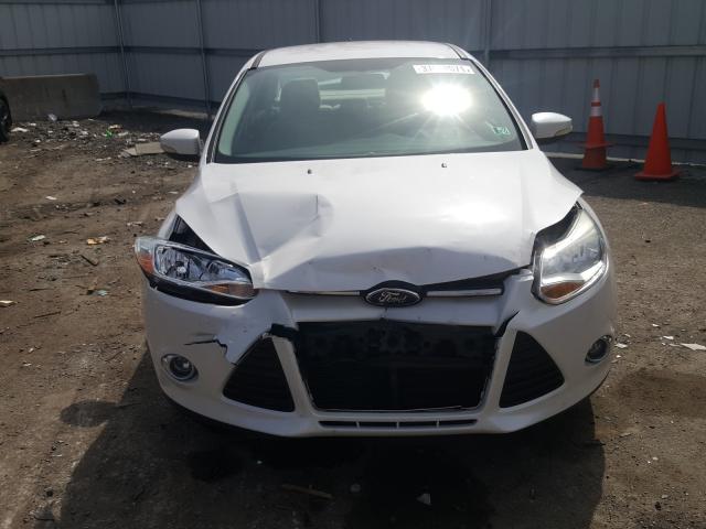 Photo 8 VIN: 1FAHP3H28CL397035 - FORD FOCUS SEL 