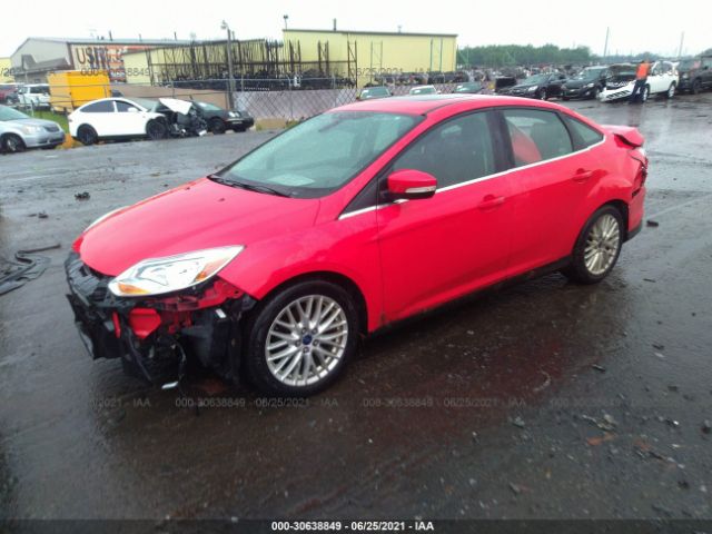 Photo 1 VIN: 1FAHP3H28CL403626 - FORD FOCUS 