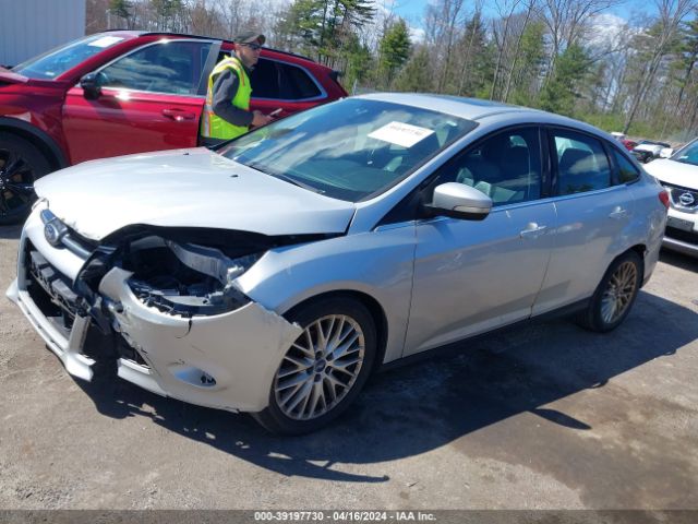 Photo 1 VIN: 1FAHP3H28CL423813 - FORD FOCUS 