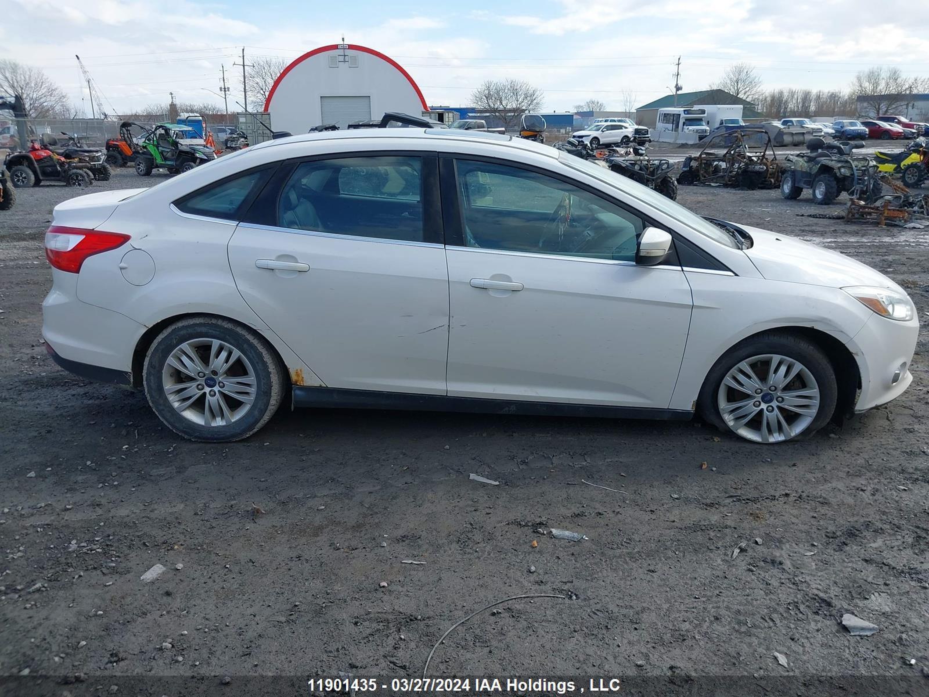 Photo 12 VIN: 1FAHP3H28CL439414 - FORD FOCUS 