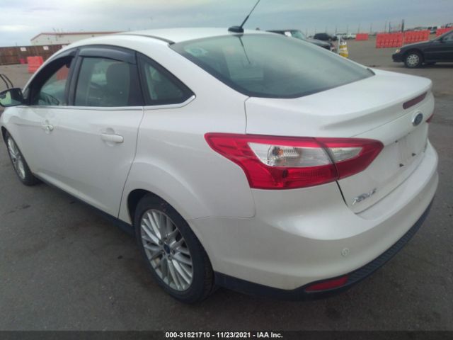 Photo 2 VIN: 1FAHP3H28CL443298 - FORD FOCUS 