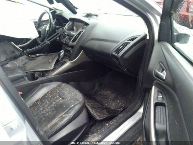 Photo 4 VIN: 1FAHP3H28CL478133 - FORD FOCUS 