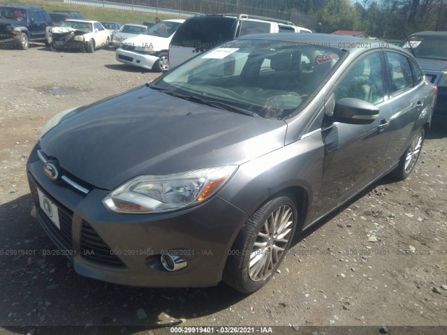 Photo 1 VIN: 1FAHP3H29CL118143 - FORD FOCUS 