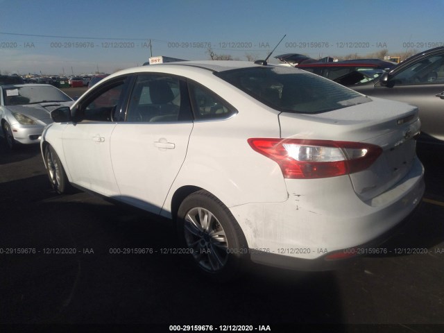 Photo 2 VIN: 1FAHP3H29CL132169 - FORD FOCUS 