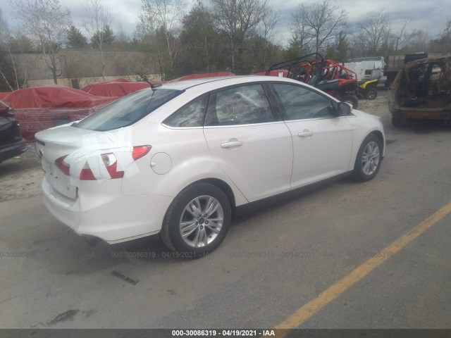 Photo 3 VIN: 1FAHP3H29CL147979 - FORD FOCUS 