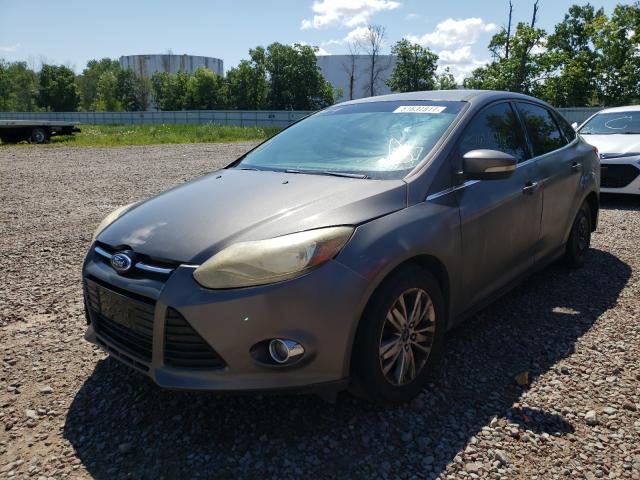 Photo 1 VIN: 1FAHP3H29CL180187 - FORD FOCUS SEL 