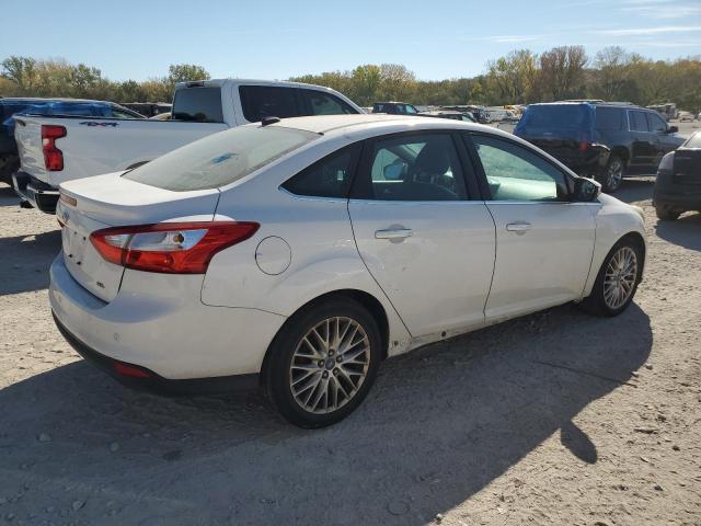 Photo 2 VIN: 1FAHP3H29CL282962 - FORD FOCUS SEL 