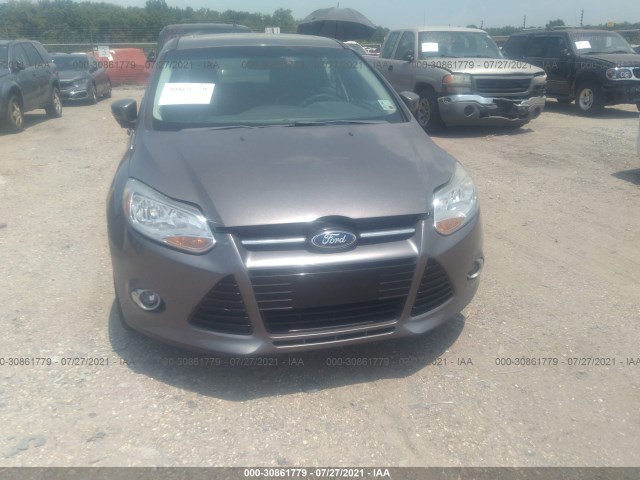 Photo 5 VIN: 1FAHP3H29CL357174 - FORD FOCUS 