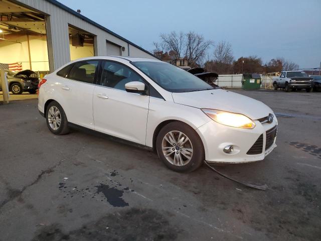 Photo 3 VIN: 1FAHP3H29CL359961 - FORD FOCUS SEL 