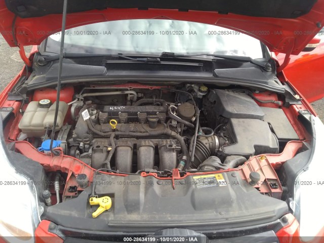 Photo 9 VIN: 1FAHP3H29CL437106 - FORD FOCUS 