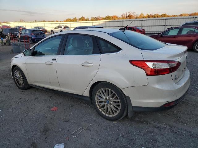 Photo 1 VIN: 1FAHP3H29CL445304 - FORD FOCUS SEL 