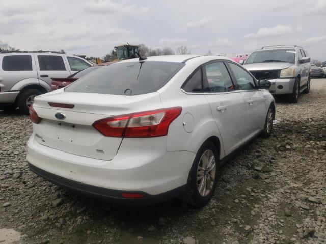 Photo 3 VIN: 1FAHP3H2XCL123139 - FORD FOCUS SEL 