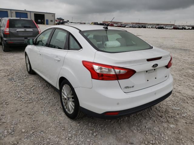 Photo 2 VIN: 1FAHP3H2XCL180070 - FORD FOCUS SEL 