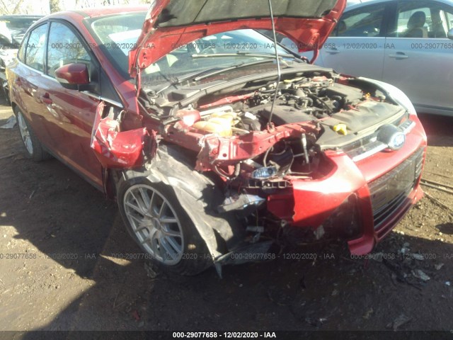 Photo 5 VIN: 1FAHP3H2XCL265877 - FORD FOCUS 