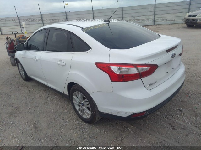 Photo 2 VIN: 1FAHP3H2XCL339881 - FORD FOCUS 